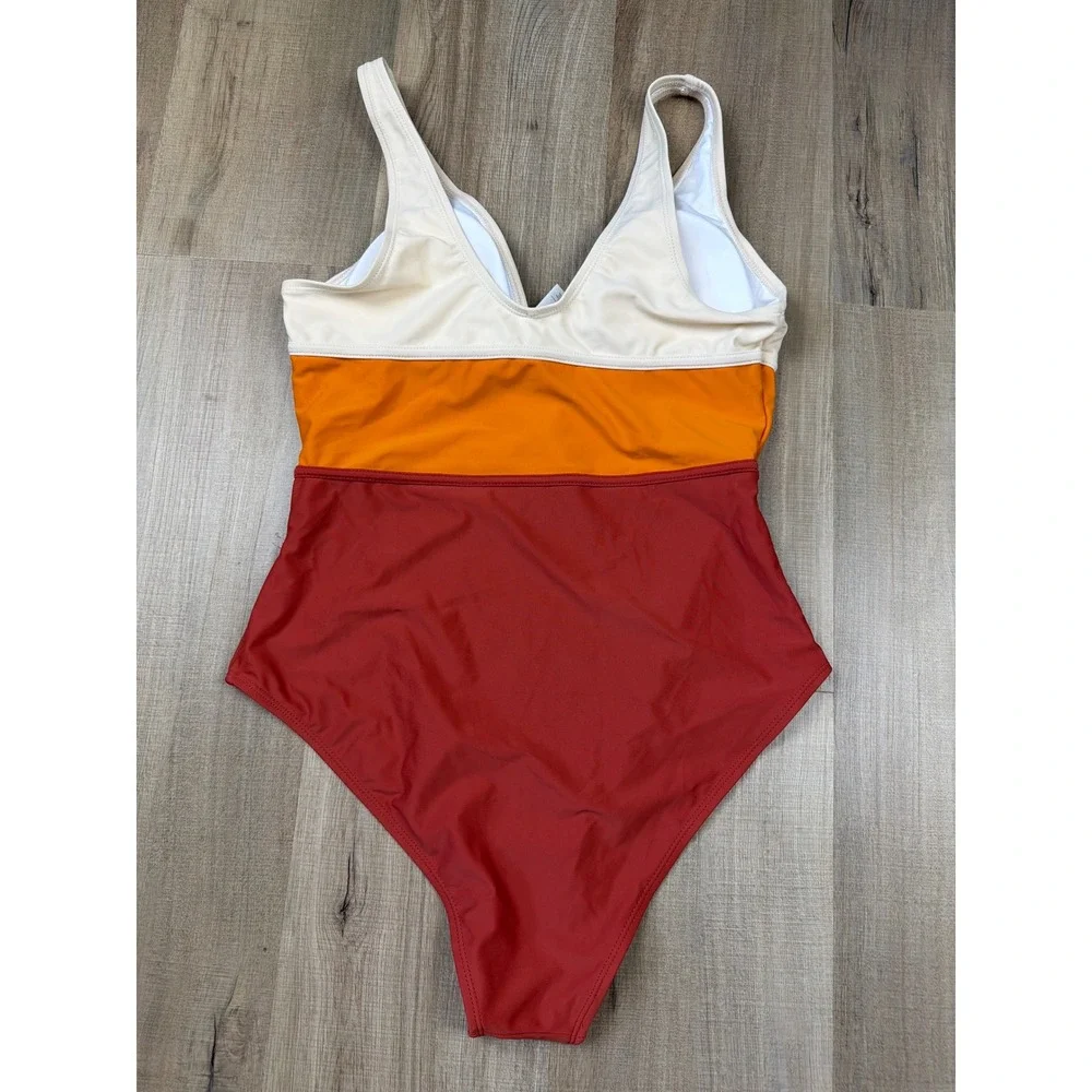 Cupshe Women's Colorblock V-Neck Keyhole One Piece Swimsuit Orange Cream NWOT L